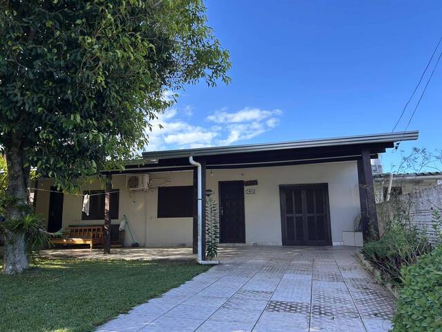 #83 - Casa para Venda em Arroio do Sal - RS - 2