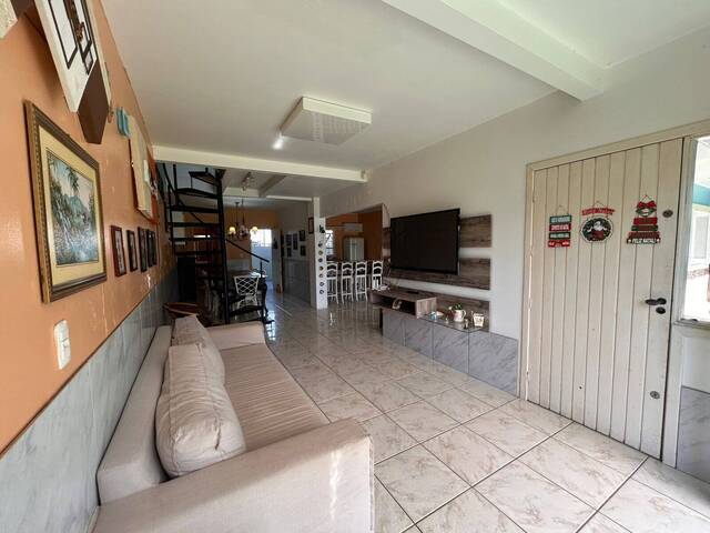 #100 - Casa para Venda em Arroio do Sal - RS - 2